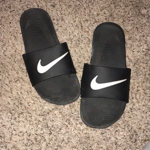 Men’s Nike slides